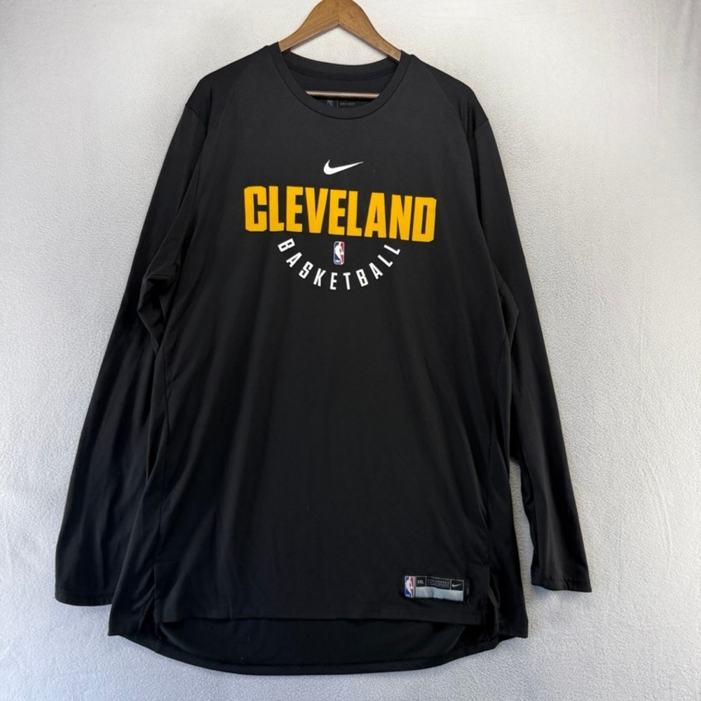 Cleveland Cavaliers Shirt men's 2XLT 2XL Tall black Nike Dri Fit Team Player NBA